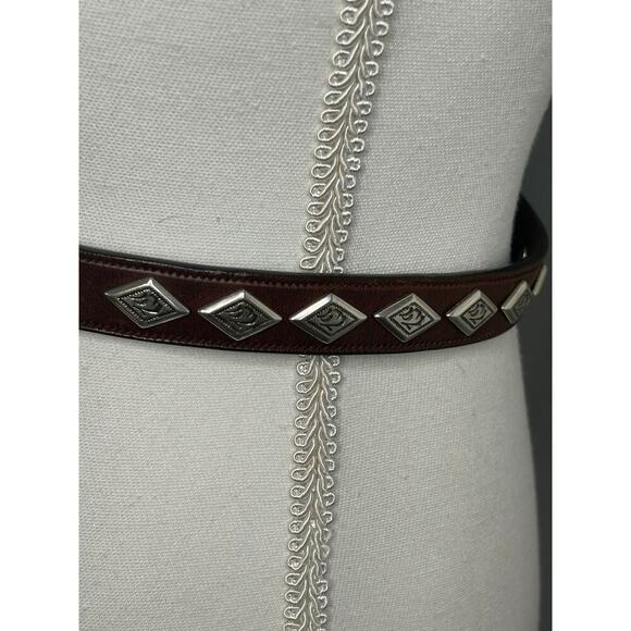 Nadim US women's western brown leather belt with metal diamond accents size 26 - Picture 2 of 14